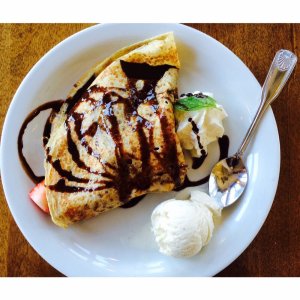 Alba Crepe from Crepevine, Photo Courtesy of Rose. L from Yelp
